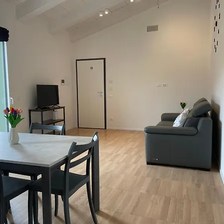 Casa Tina 公寓 拉文纳